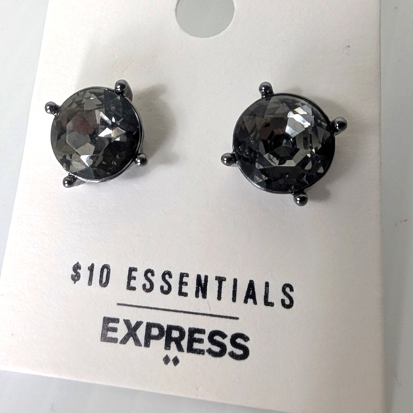 Express Gray Stud Earrings - Picture 1 of 2